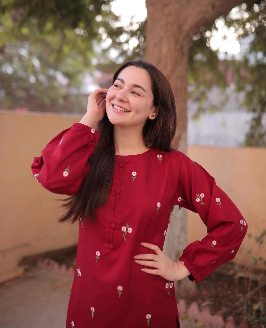 Red Embroidered 2-Piece Linen Suit for Women – Stitched Shirt & Trouser (S to XL)