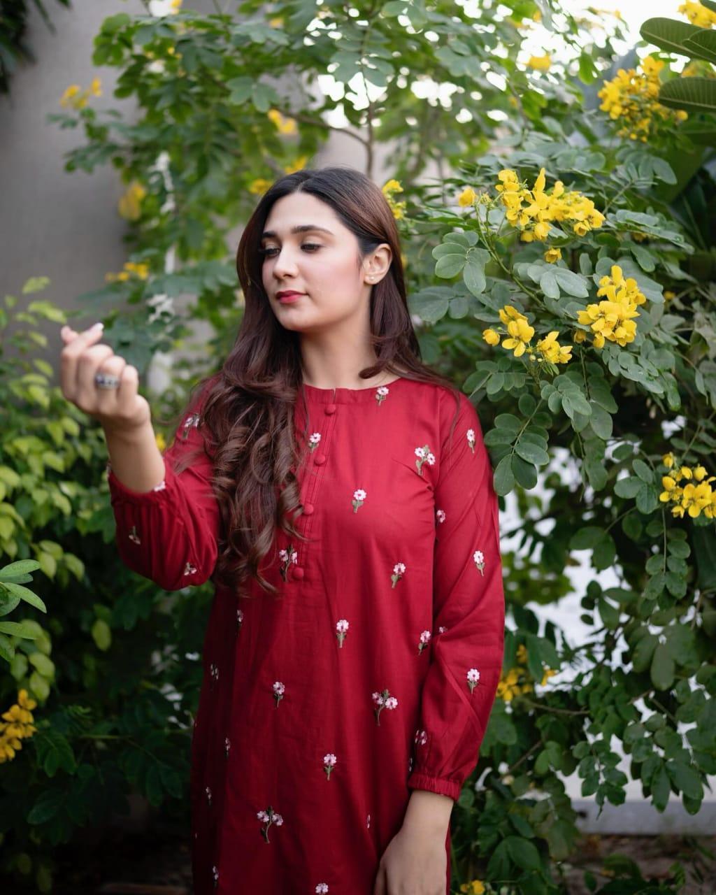 Red Embroidered 2-Piece Linen Suit for Women – Stitched Shirt & Trouser (S to XL)